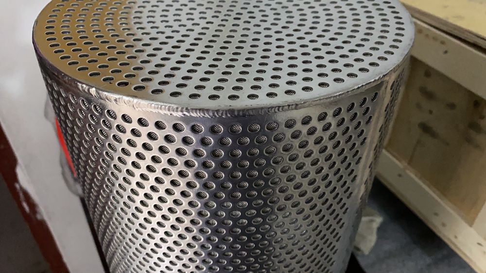 冲孔板复合网的用途你知道吗？？？？？？？？